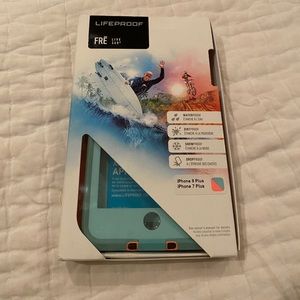 Lifeproof 7 or 8 plus case
